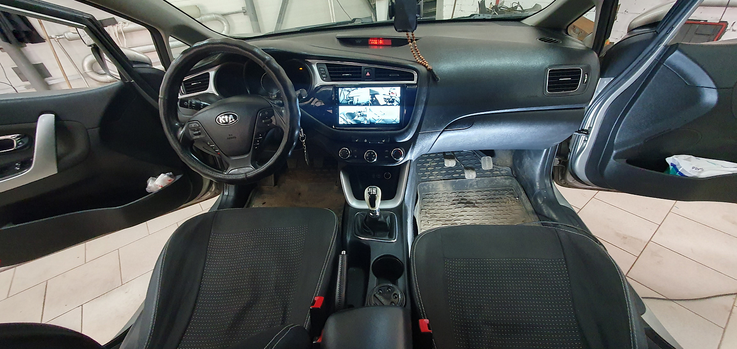 Установка видеонаблюдения для  Kia Ceed  