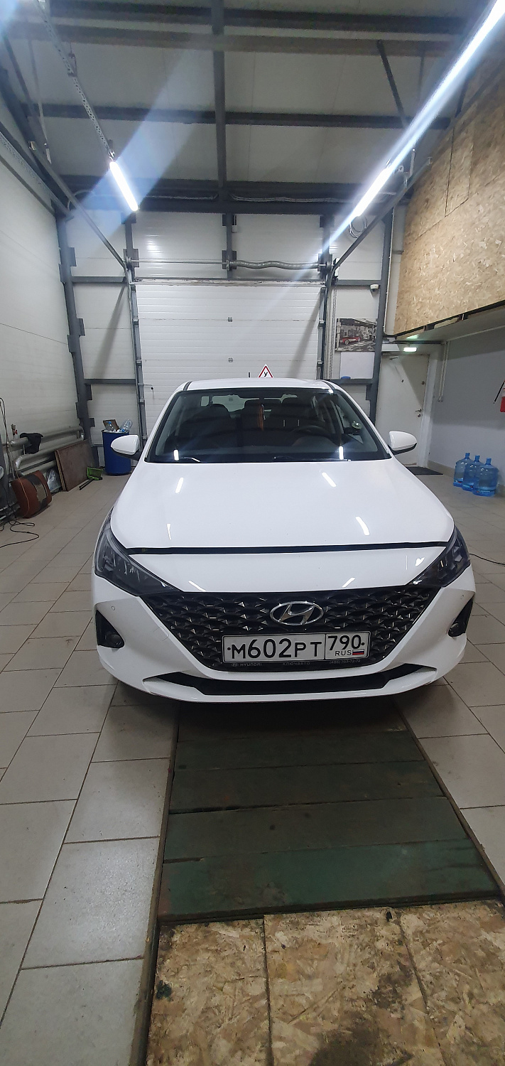 Установка тросовых педалей на Hyundai Solaris (автомат, 1шт.)