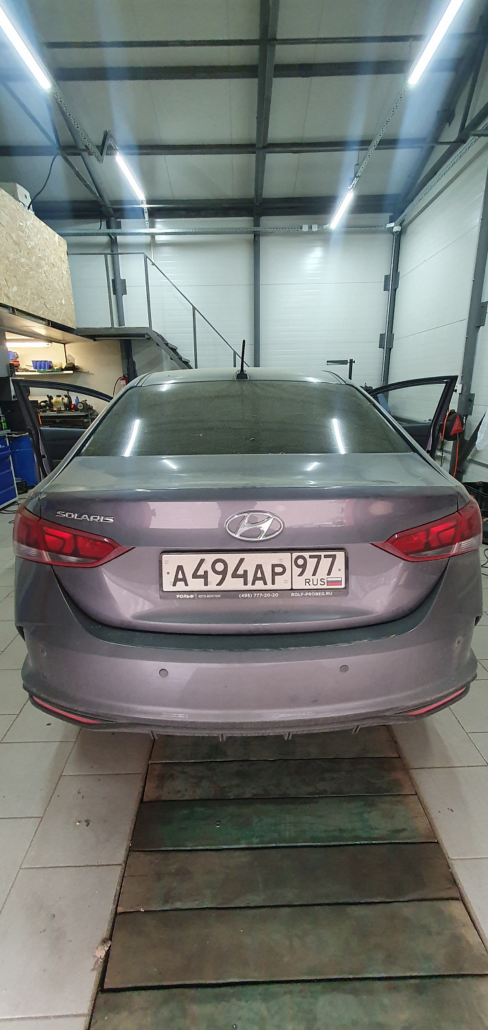 Установка тяговых педалей на HYUNDAI SOLARIS (автомат, 2шт.)