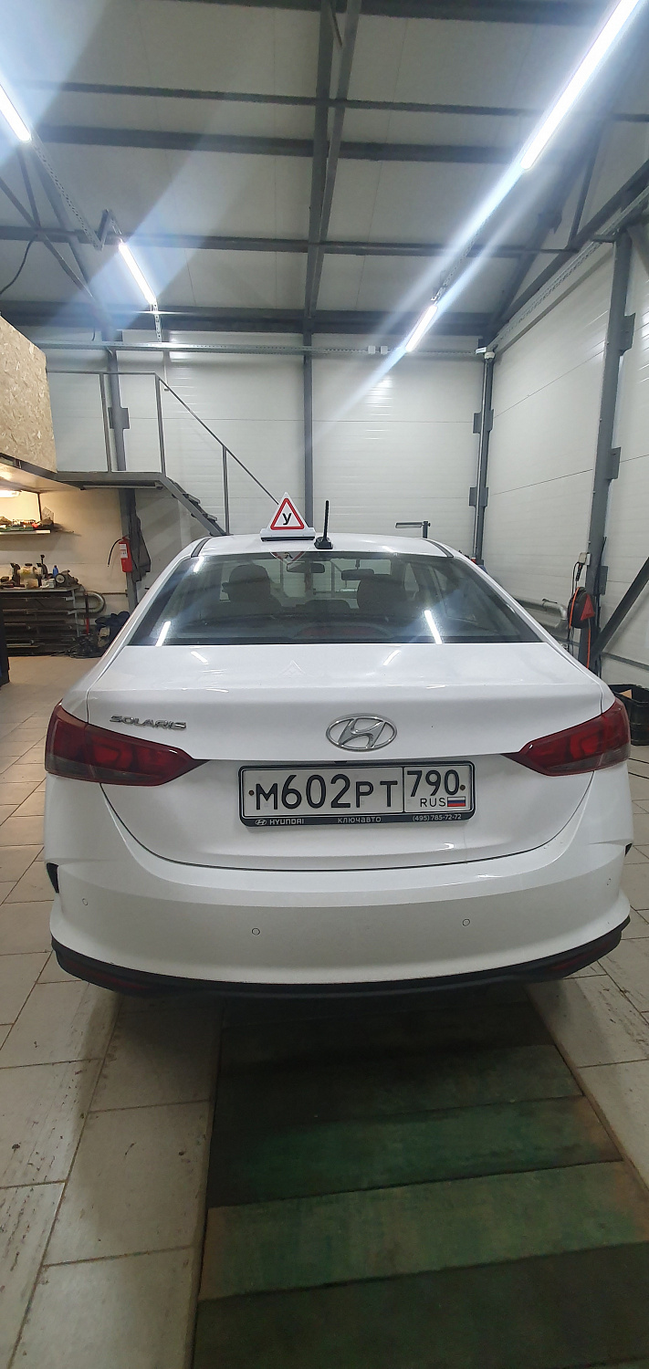 Установка тросовых педалей на Hyundai Solaris (автомат, 1шт.)