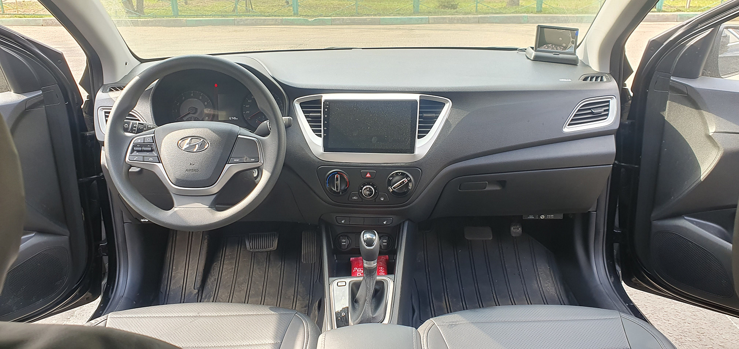 Установка видеонаблюдения для Hyundai Solaris