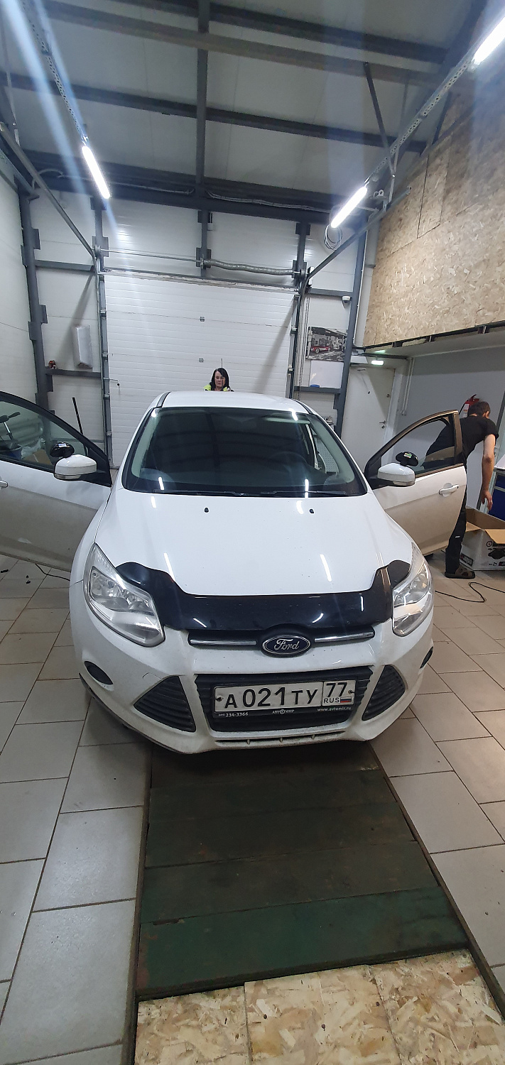 Установка тросовых педалей на Ford Focus (автомат, 1 шт.)
